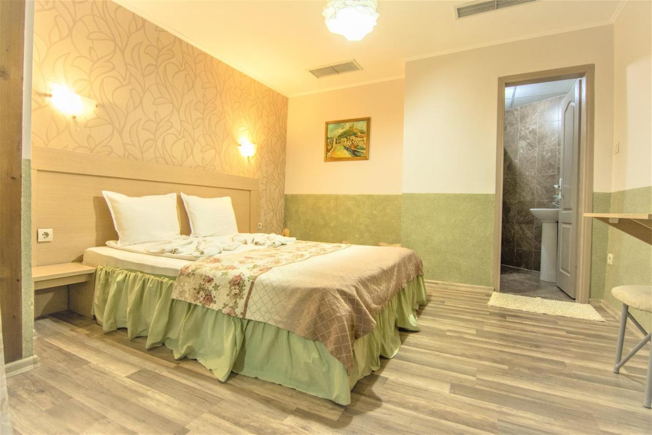 Hotel Anhea Veliko Tarnovo Kültér fotó